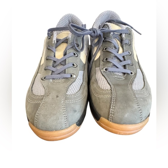 JOYA Women's Venezia Walking Shoe, Light Grey Leather Comfort Casual size 9.5 - Picture 4 of 11